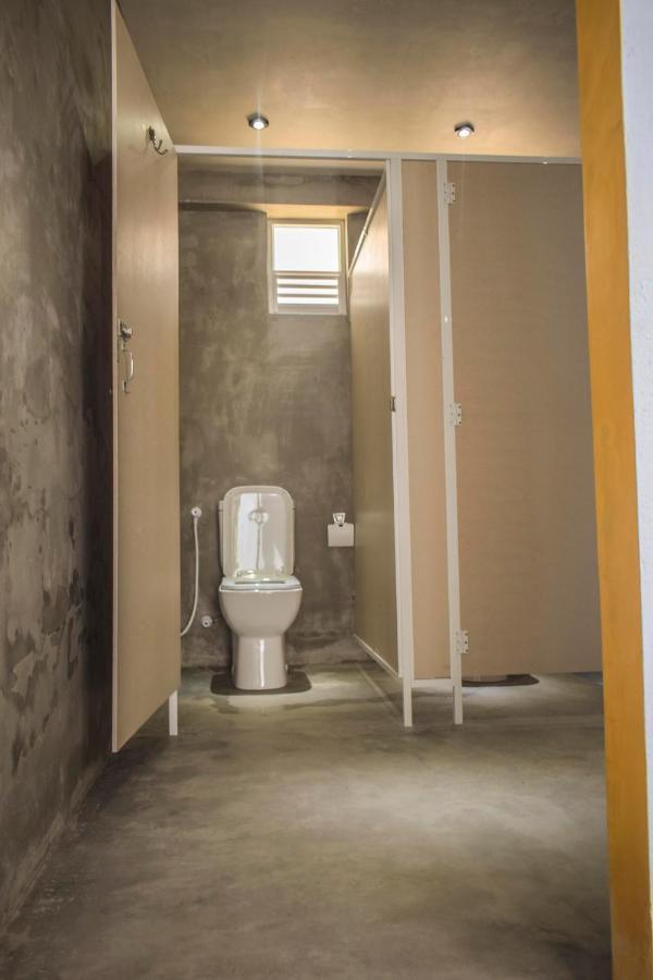 Bunk 15 Hiriketiya Pansiyon Dikwella Dış mekan fotoğraf