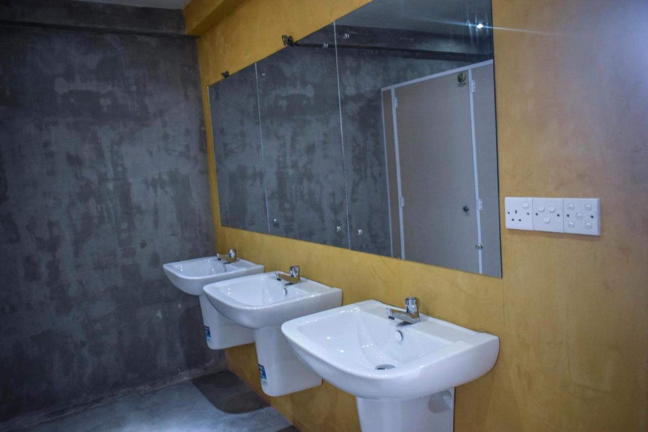 Bunk 15 Hiriketiya Pansiyon Dikwella Dış mekan fotoğraf