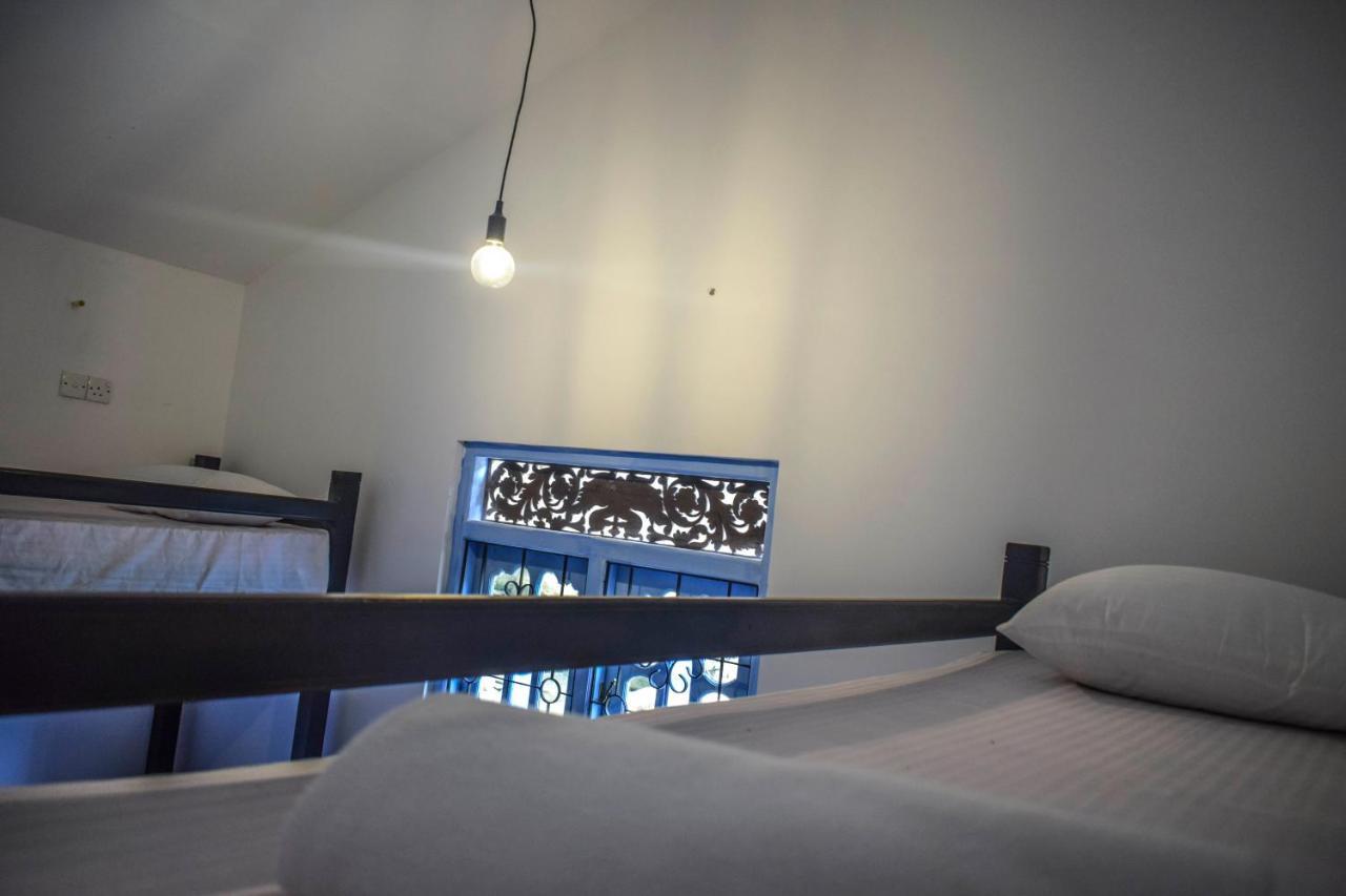 Bunk 15 Hiriketiya Pansiyon Dikwella Dış mekan fotoğraf
